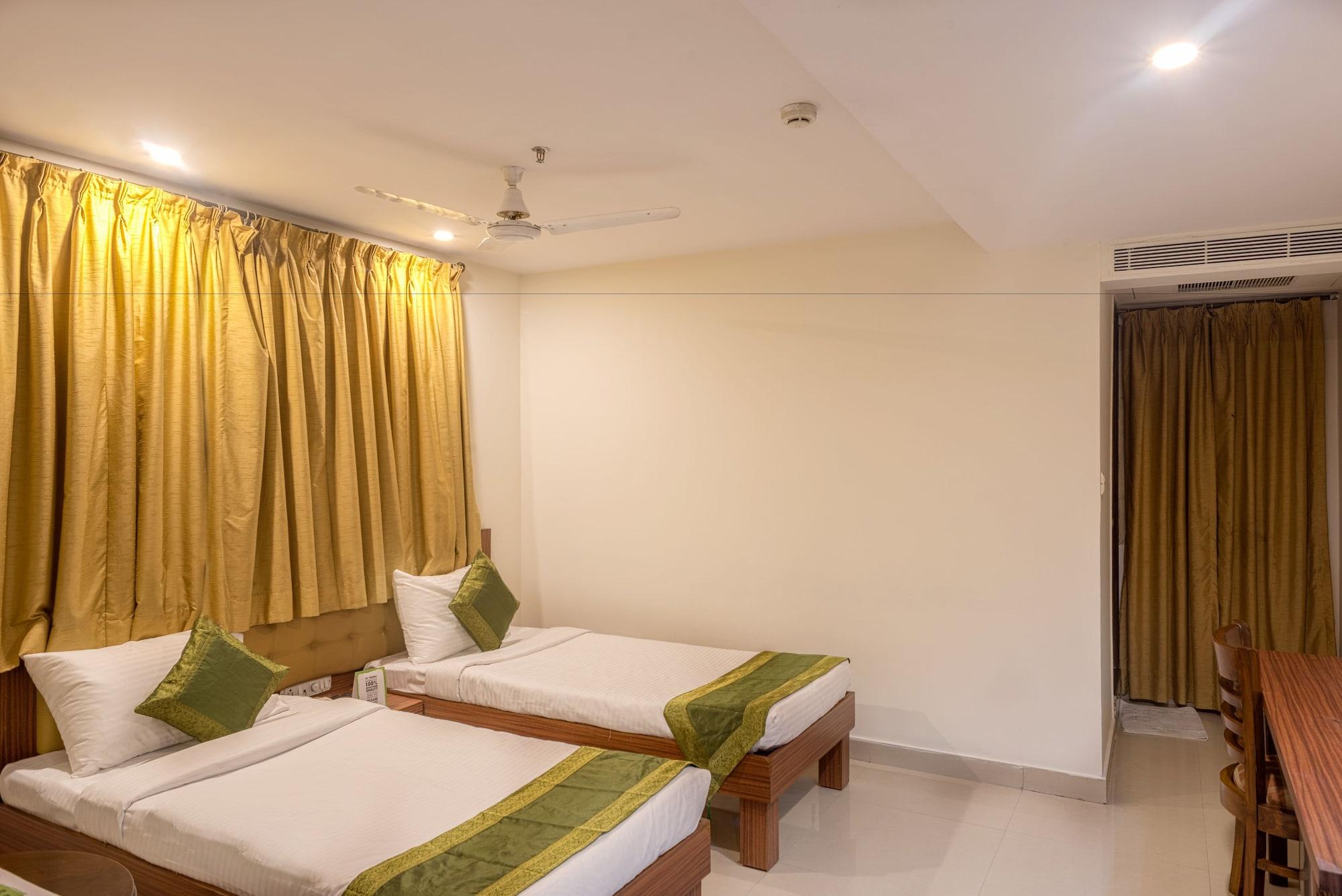 Treebo Trend Grand Plaza Nampally Haïdarabad Extérieur photo