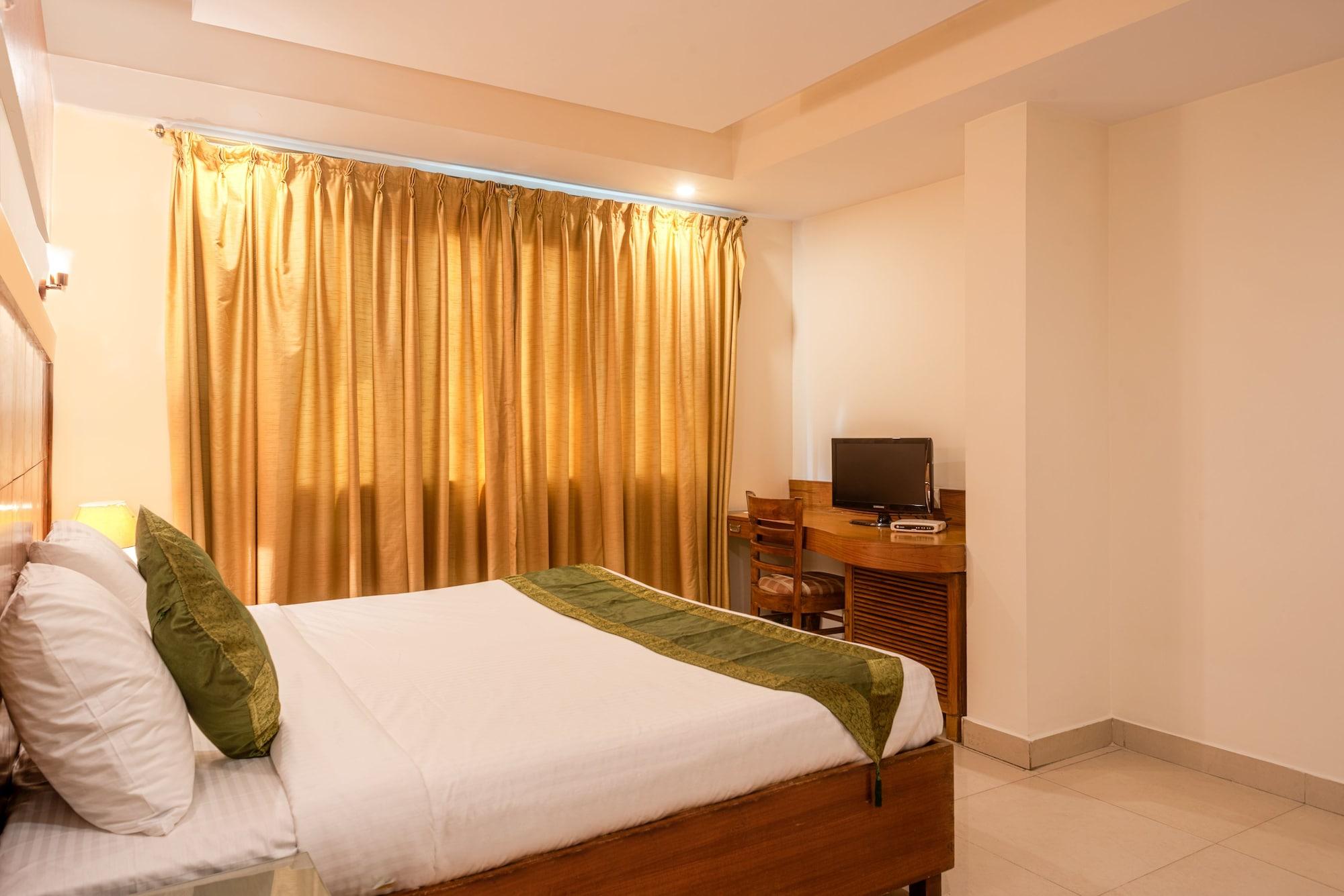 Treebo Trend Grand Plaza Nampally Haïdarabad Extérieur photo