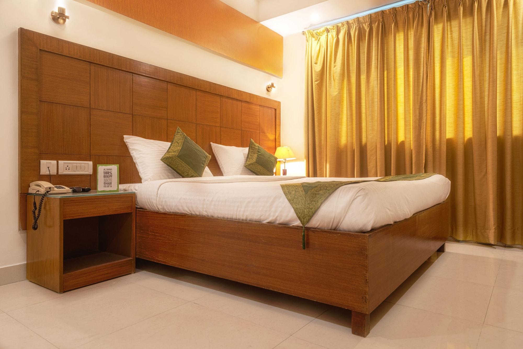 Treebo Trend Grand Plaza Nampally Haïdarabad Extérieur photo